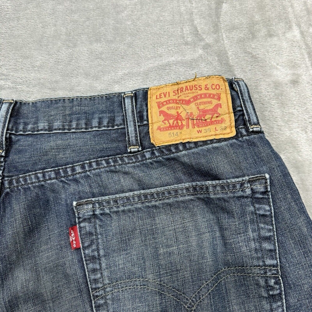Levis Jeans Mens 38x32 Blue 514 Straight Fit Dark Wash Denim Pockets Logo Work‎ - Picture 6 of 13